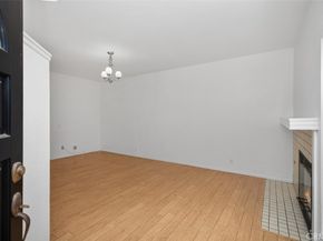 352 Fallingstar, Irvine CA 92614