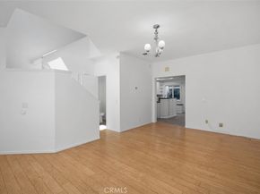 352 Fallingstar, Irvine CA 92614