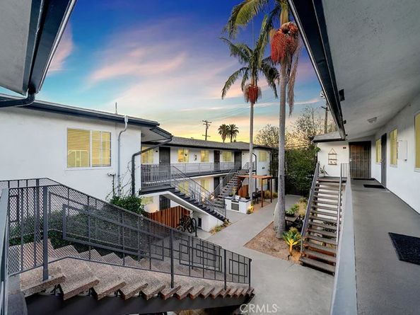 311 - 315 Junipero Avenue, Long Beach CA 90814