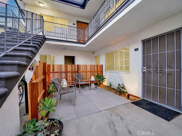 311 - 315 Junipero Avenue, Long Beach CA 90814