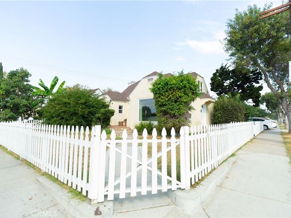 715 E McFadden, Santa Ana CA 92701