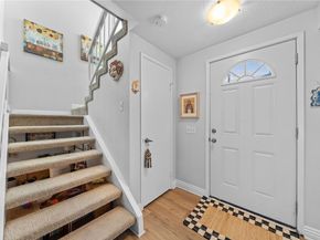 25061 Silverleaf Ln, Laguna Hills CA 92653