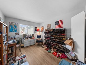 25061 Silverleaf Ln, Laguna Hills CA 92653