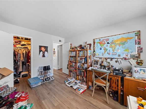 25061 Silverleaf Ln, Laguna Hills CA 92653