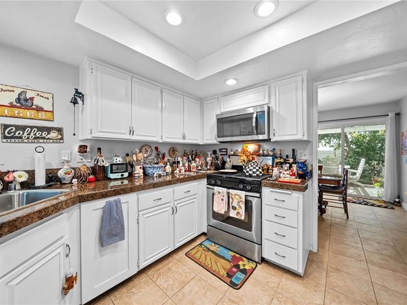 25061 Silverleaf Ln, Laguna Hills CA 92653
