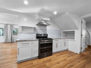 4440 Victoria, Los Angeles CA 90019