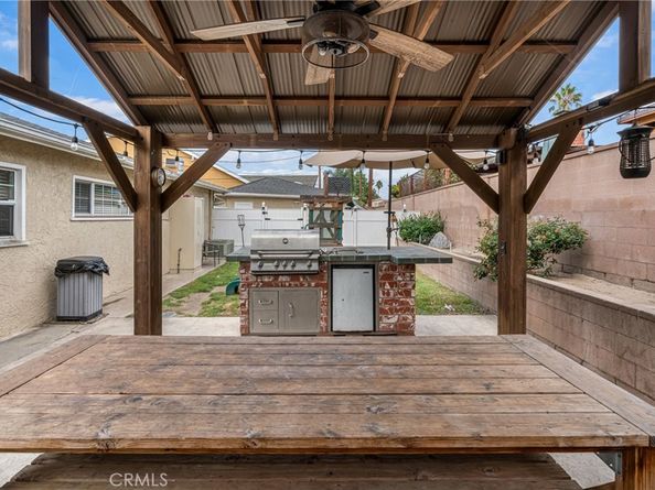 1006 N Hampton, Anaheim CA 92801