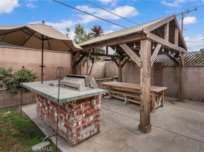 1006 N Hampton, Anaheim CA 92801