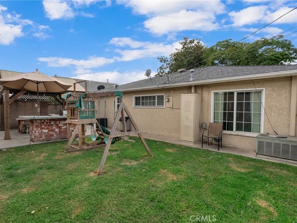1006 N Hampton, Anaheim CA 92801