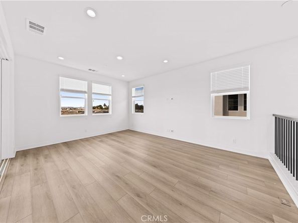 121 Reyes Alley, Lake Forest CA 92630