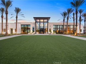 121 Reyes Alley, Lake Forest CA 92630