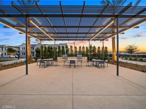 121 Reyes Alley, Lake Forest CA 92630