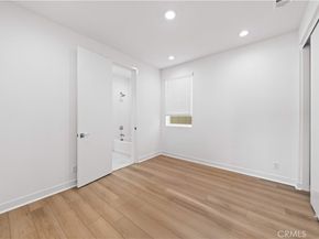 121 Reyes Alley, Lake Forest CA 92630