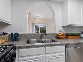 21175 Gladiolos, Lake Forest CA 92630