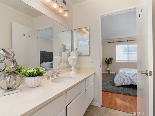 21175 Gladiolos, Lake Forest CA 92630