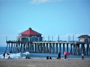 18900 Delaware Street 352, Huntington Beach CA 92648