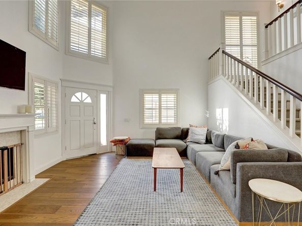 2134 Sabot, Costa Mesa CA 92627