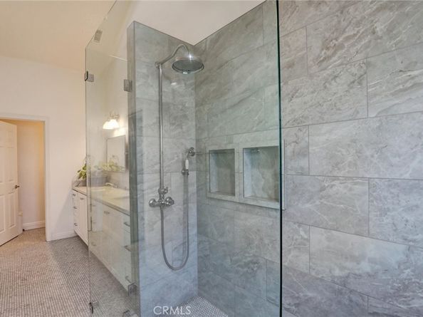 2134 Sabot, Costa Mesa CA 92627