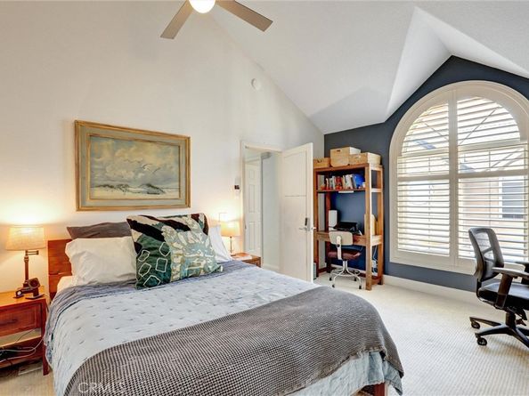 2134 Sabot, Costa Mesa CA 92627