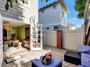 2134 Sabot, Costa Mesa CA 92627