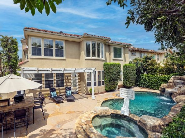 10 Spring, Irvine CA 92620