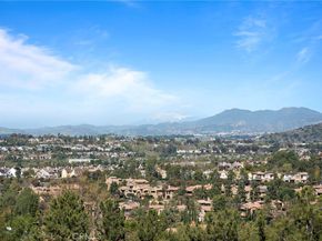 7 Broken Arrow, Ladera Ranch CA 92694