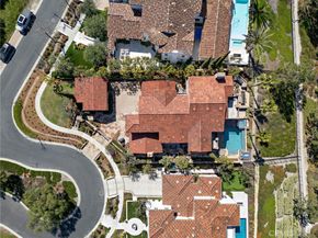 7 Broken Arrow, Ladera Ranch CA 92694