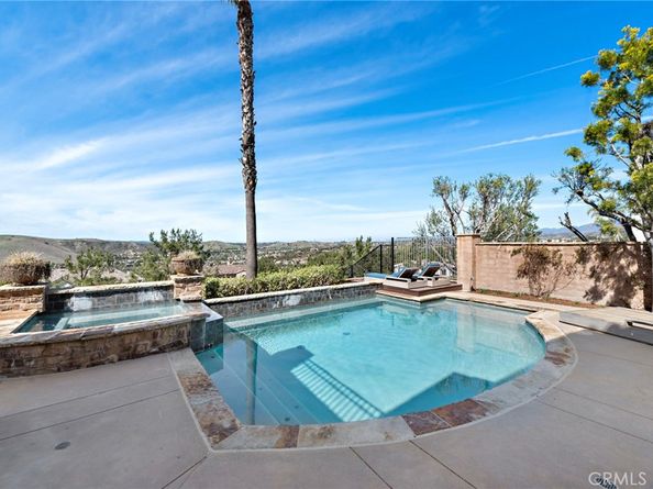 7 Broken Arrow, Ladera Ranch CA 92694