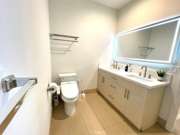 1598 Long Beach Blvd 412, Long Beach CA 90813