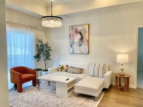 1598 Long Beach Blvd 412, Long Beach CA 90813