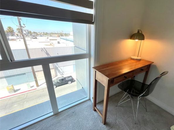 1598 Long Beach Blvd 412, Long Beach CA 90813