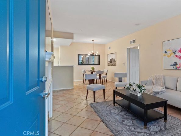 1703 Solvay Aisle 106, Irvine CA 92606