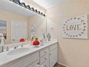 1703 Solvay Aisle 106, Irvine CA 92606