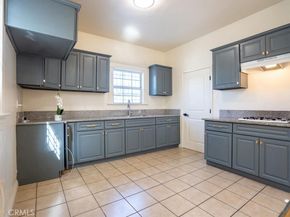 1807 S Bonnie Brae Street, Los Angeles CA 90006