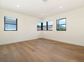 822 S Plymouth 4, Los Angeles CA 90005