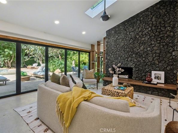 9701 Bothwell Road, Northridge CA 91324