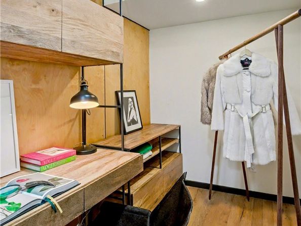 9701 Bothwell Road, Northridge CA 91324