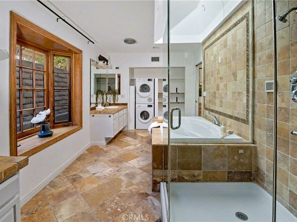 9701 Bothwell Road, Northridge CA 91324