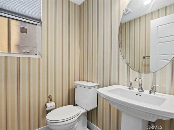 479 Marc Place C, Azusa CA 91702