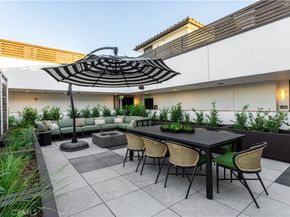 1333 S Orange Grove Avenue 111, Los Angeles CA 90019