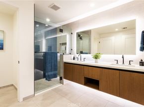 1333 S Orange Grove Avenue 111, Los Angeles CA 90019