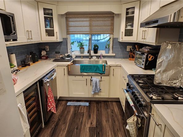 1975 W Ebbtide Way, Anaheim CA 92801