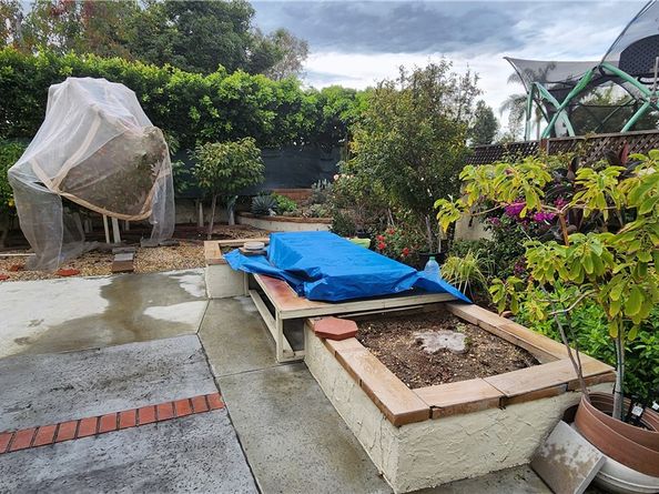 1975 W Ebbtide Way, Anaheim CA 92801