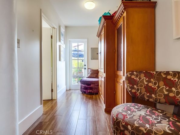 2815 E 5th Street, Long Beach CA 90814