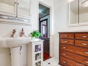 2815 E 5th Street, Long Beach CA 90814