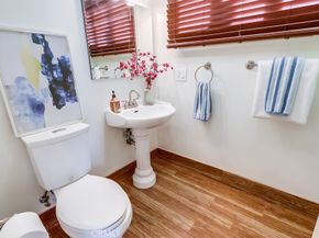 2815 E 5th Street, Long Beach CA 90814