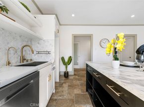 315 W 3rd Street 301, Long Beach CA 90802