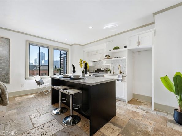 315 W 3rd Street 301, Long Beach CA 90802