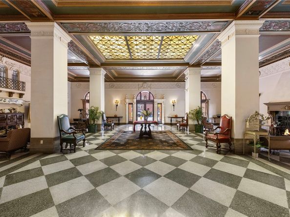 315 W 3rd Street 301, Long Beach CA 90802