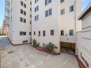 315 W 3rd Street 301, Long Beach CA 90802